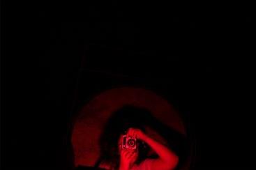 Autoportrait ? In��s PERONNARD